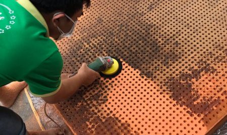 Cách xử lý nệm cao su bị chai đen bề mặt tại Nguyễn Ánh Thủ